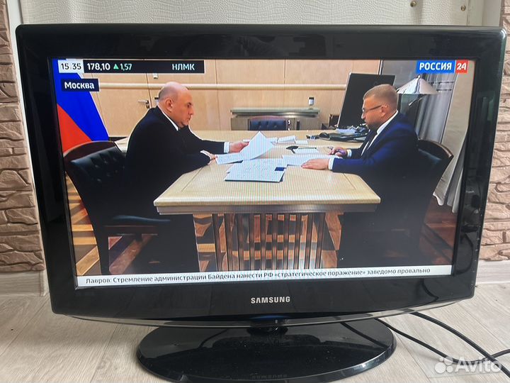 Телевизор ЖК samsung 26