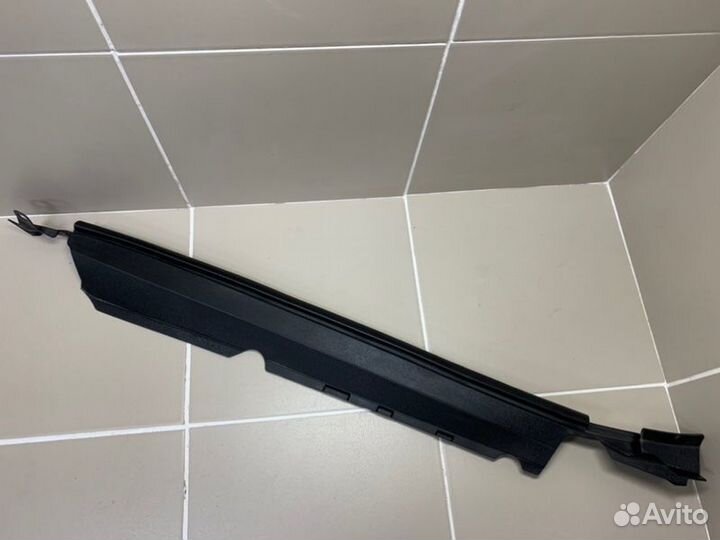 Пыльник крыла передний правый Toyota Land Cruiser