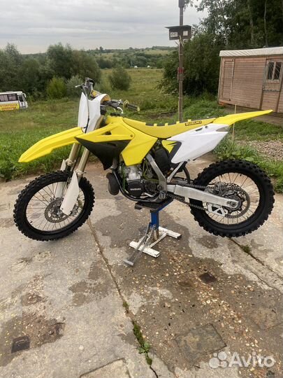 Suzuki rm250