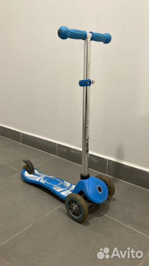 Самокат трехколесный globber