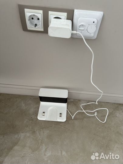 Робот пылесос Mi Robоt с функцией влажной уборки