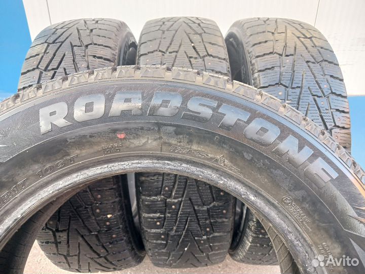 Roadstone Winguard WinSpike SUV 225/65 R17