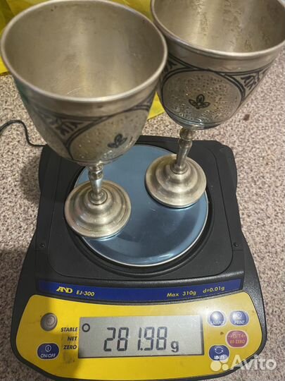 Серебряные бокалы фужеры