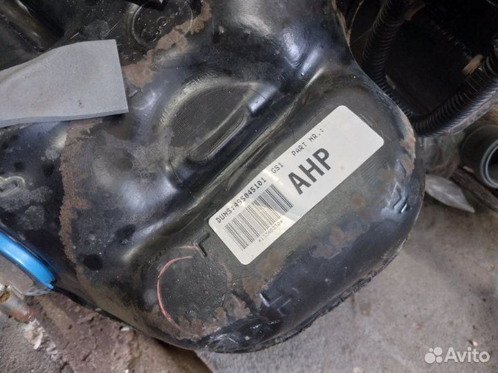 Бак топливный Chevrolet Cruze седан 1.6 F16D3 2010