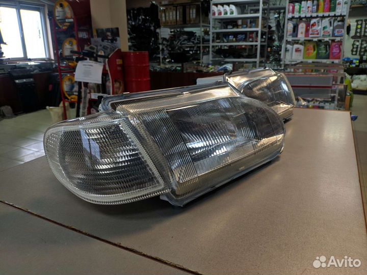 Фара на ваз 2114 2115 Bosch оригинал LADA Samara