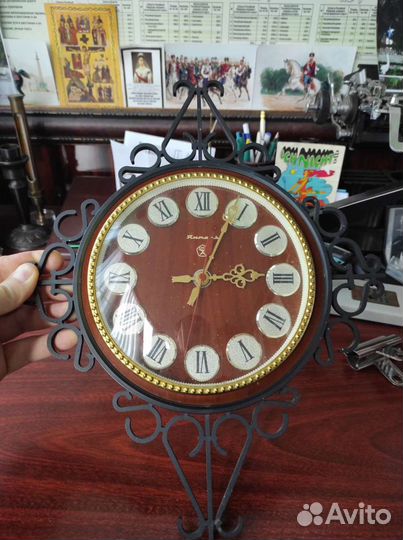 Часы Янтарь времён СССР отличном состоянии