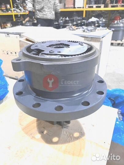 Редуктор поворота Hitachi EX130H-5 JPN 9148921