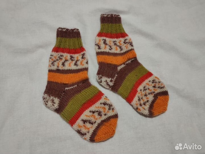 Носки детские вязаные ручной работы