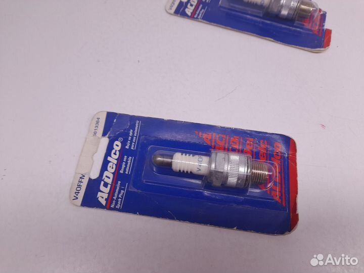ACDelco V40FFM Свеча зажигания Новая