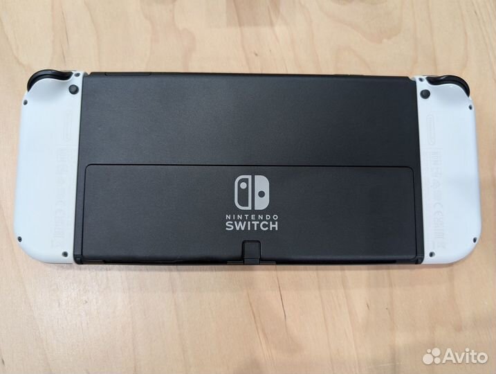 Игровая консоль Nintendo Switch oled + аксессуары