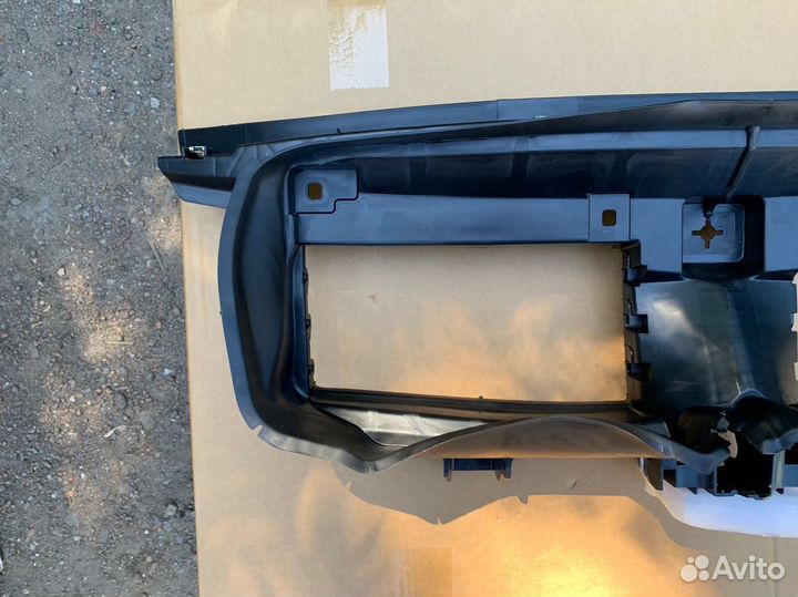 Bmw x1 e84 воздуховод радиатора Бмв х1 е84