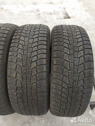 Gislaved Euro Frost 6 215/60 R16 99V