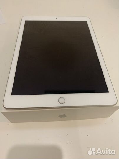 Apple iPad 5-го поколения (2017) 128гб