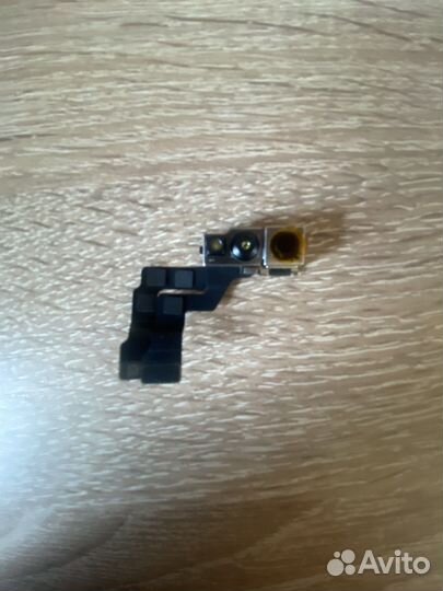 Фронтальная камера iPhone 14 pro max