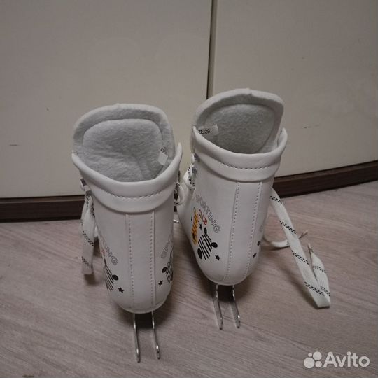 Коньки детские