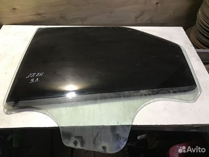 Стекло заднее левое Renault Logan