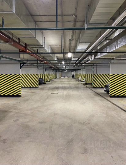 Машиноместо, 14 м²