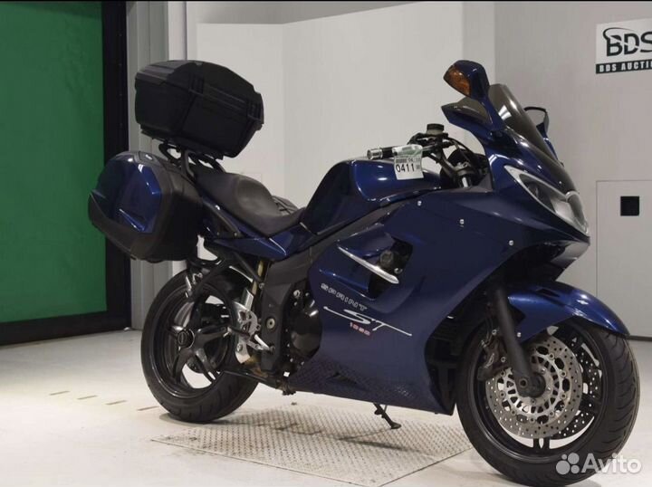 Triumph sprint ST1050