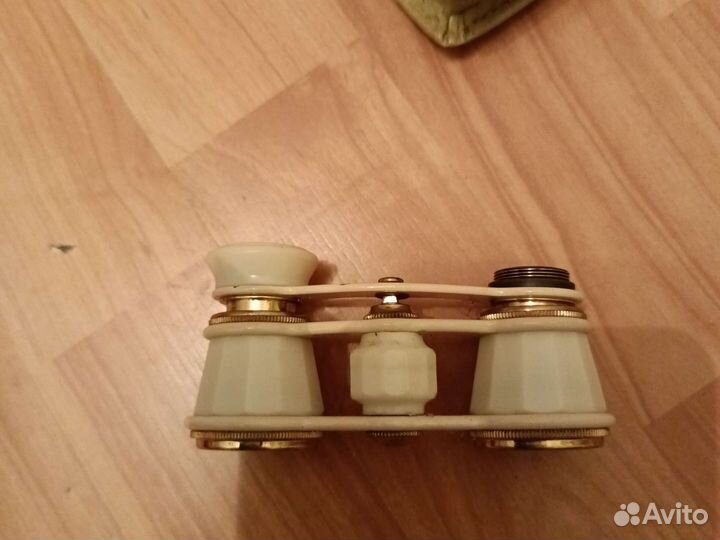 Театральный бинокль