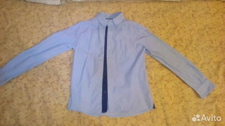 Рубашки школьные р.128 отл.состояние