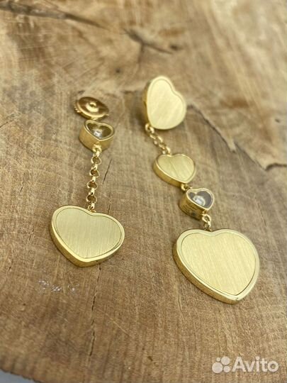 Золотые серьги с бриллиантами