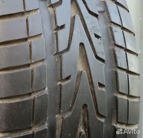 Vredestein SporTrac 225/45 R17