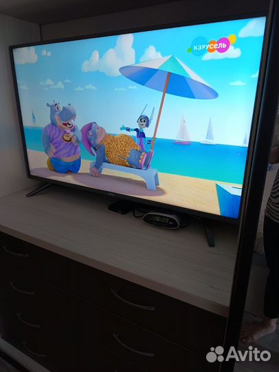 SMART телевизор 4K (Ultra HD) Doffler 50 (127см)