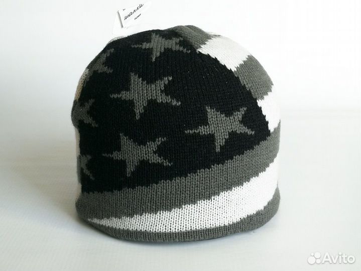 Шапка спортивная, флаг