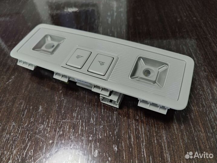 Потолочный LED плафон салона Tiguan II