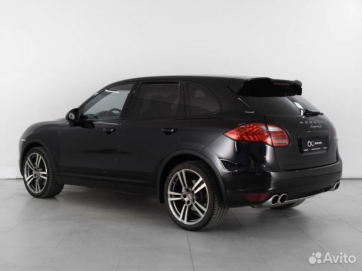 Porsche Cayenne S, 2011