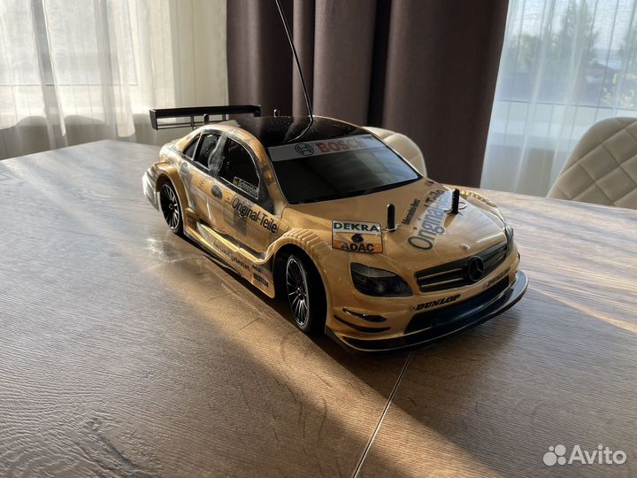Радиоуправляемая модель с двс Mercedes Benz