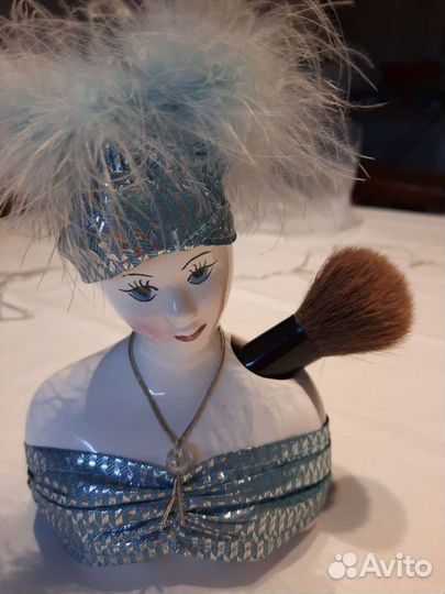 Статуэтки для интерьера