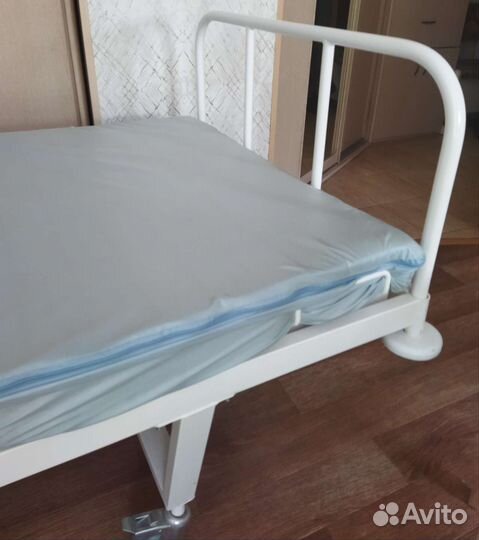 Кровать для лежачих больных бу