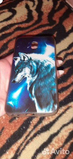 Чехлы на телефон