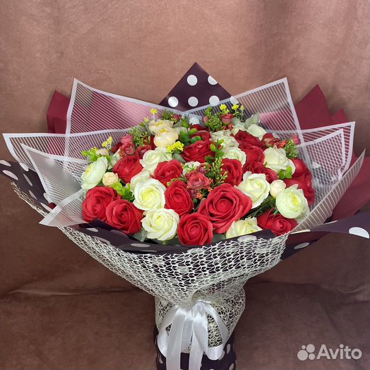 Букеты из мыльных роз