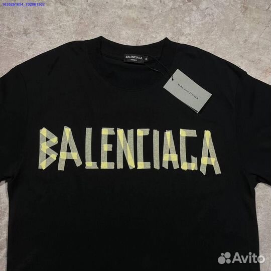 Футболка Balenciaga