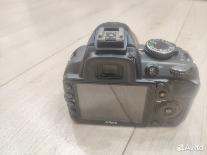 Nikon D3100 + Объектив Nikon 50mm f/1.8G AF-S