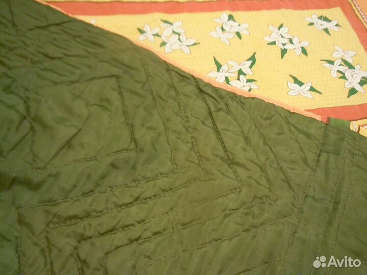 Покрывало на кровать в технике patchwork