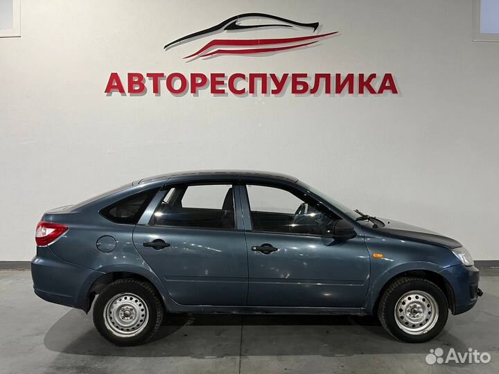 LADA Granta 1.6 МТ, 2014, 309 000 км