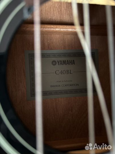 Гитара yamaha c40bl