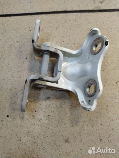 Петля двери задняя левая Kia Rio 3