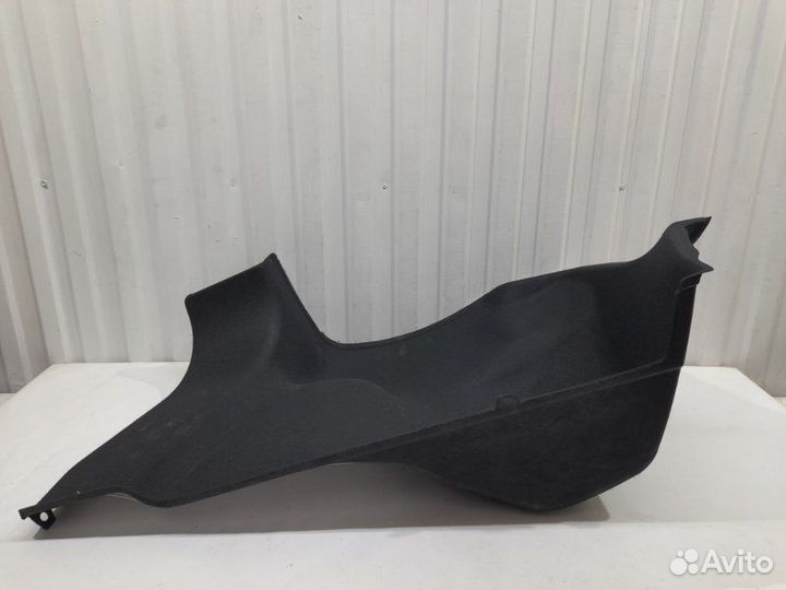 Обшивка багажника правая Kia Rio FB 1.4 G4LC