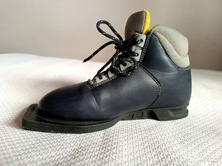 Лыжные ботинки детские spine cross 35 р-р