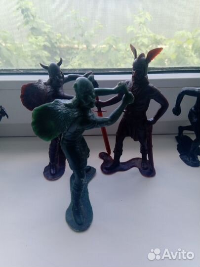 Игрушечные солдатики Б/У