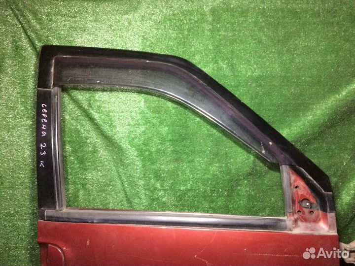 Дверь передняя правая nissan Serena C23 Красная ца