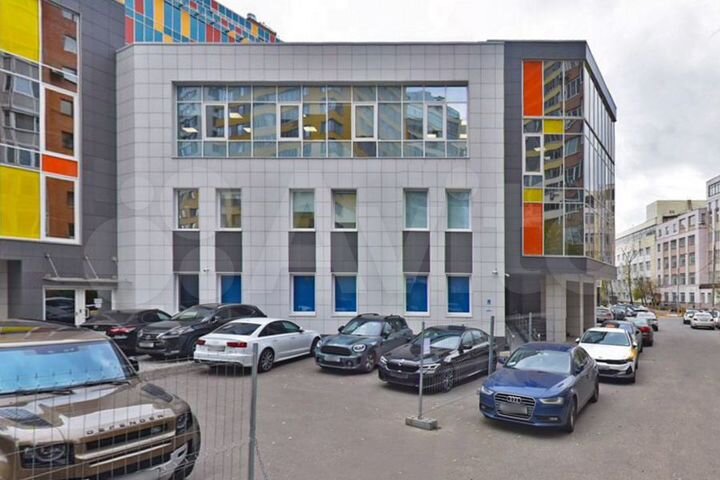 Здание, 3753кв.м