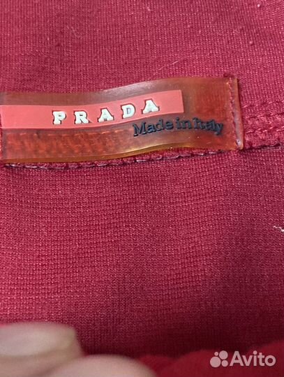 Кофта женская на молнии Prada