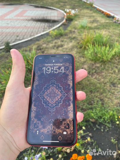 iPhone Xr, 64 ГБ