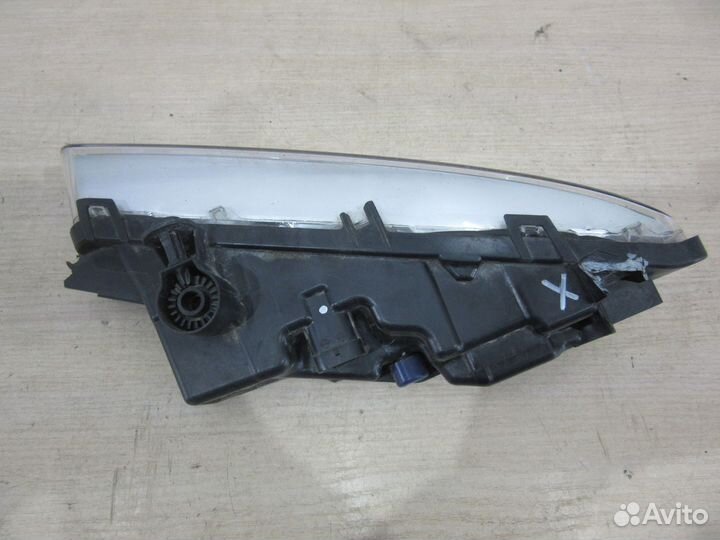 Фара противотуманная левая BMW 5-серия G30