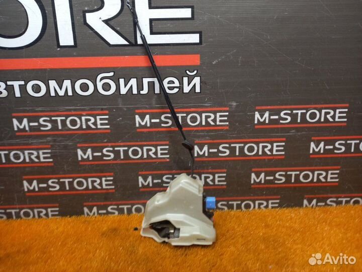 Замок двери задний правый Volkswagen Jetta 1K BWA